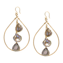 Load image into Gallery viewer, Tahitian Biwa Pearl Earrings