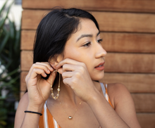 Load image into Gallery viewer, The Fabiana Earrings
