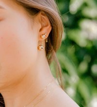 Load image into Gallery viewer, Dainty Chain Post Earrings