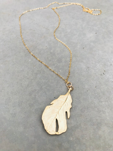 Feather Long Necklace